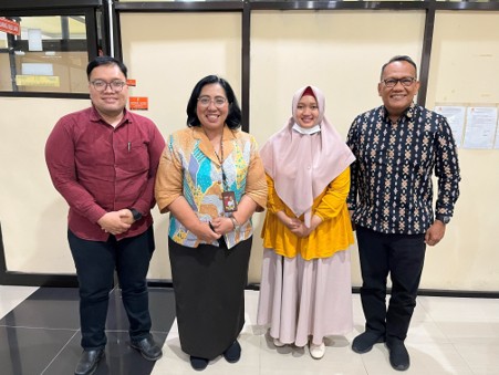 Peninjauan kurikulum dan VMTS Program Studi Manajemen UMPKU